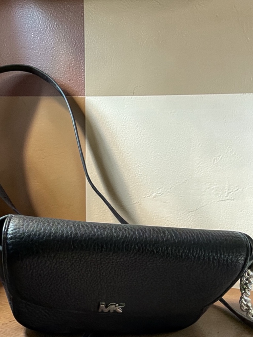 Michael Kors Mott Black Pebbled Leather Saddle Crossbody - Picture 7 of 14